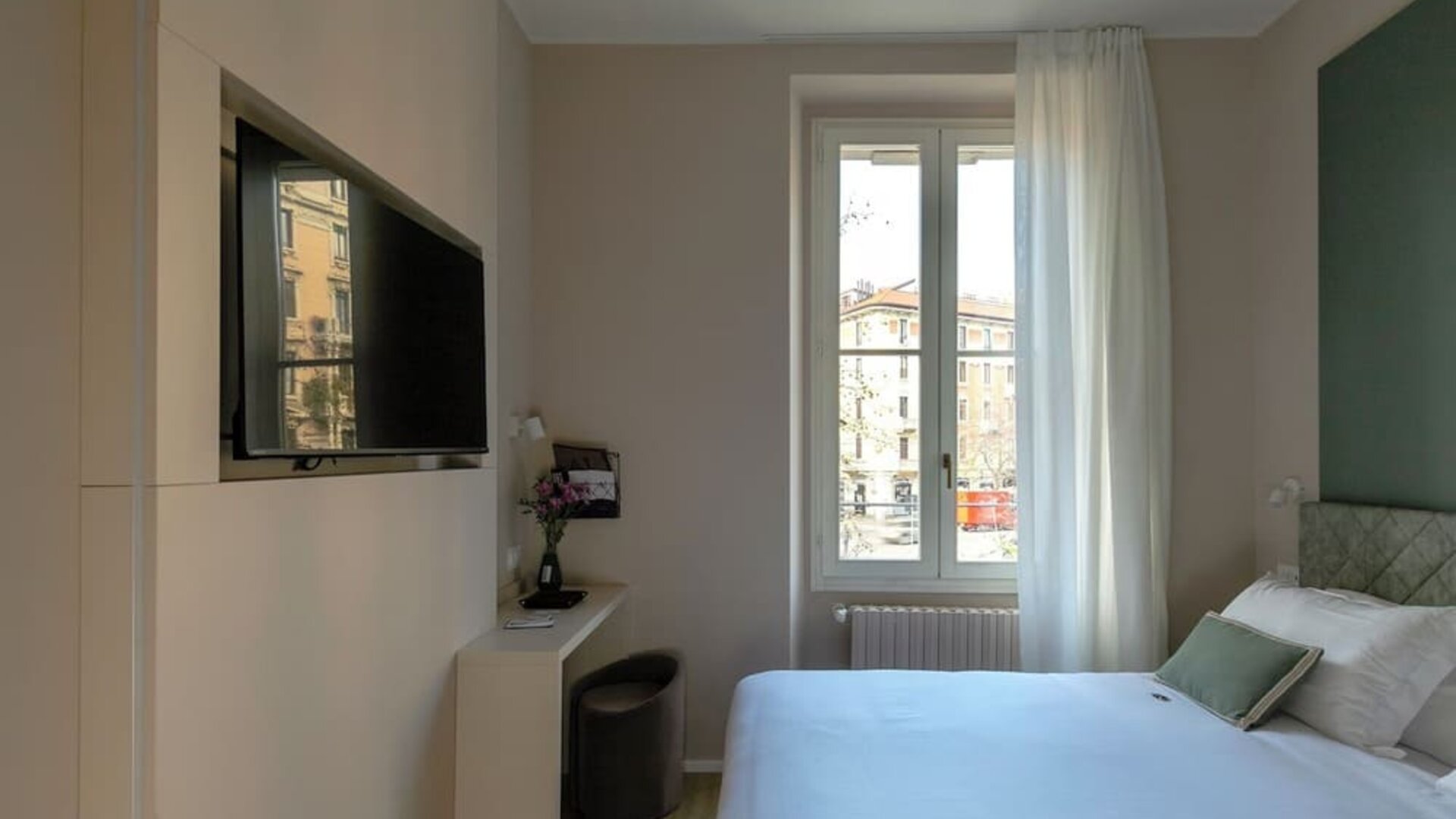 Day use room at Aiello Hotels Isola Design District.