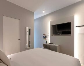 Day use room at AH Duomo Signature.