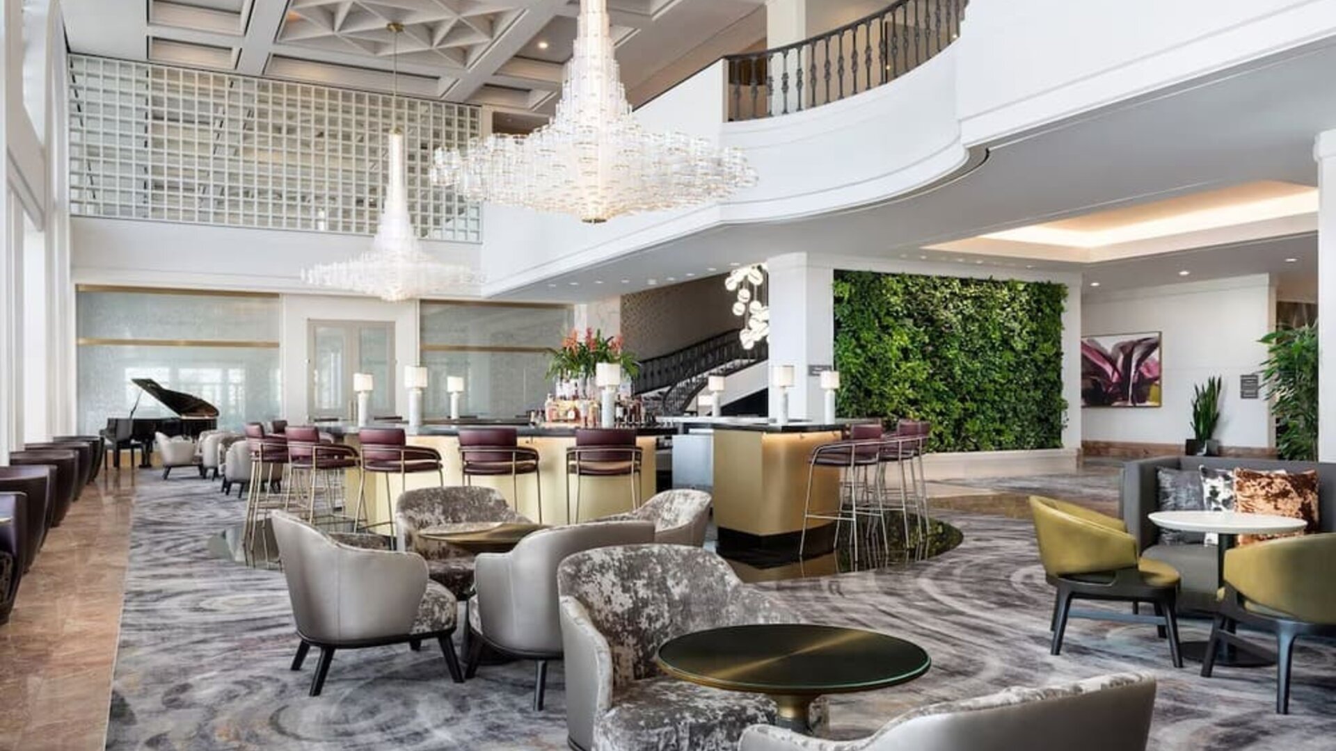 Lounge and coworking space at The Westin New Orleans.