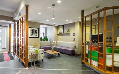 Hotel lobby at Hampton Inn Manhattan Chelsea.