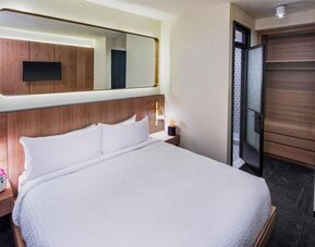 Standard room with private bathroom at Hotel Shocard NYC.