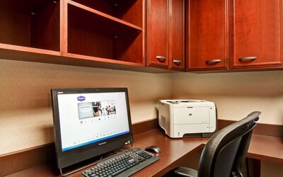 Work space at Hampton Inn And Suites Guelph.