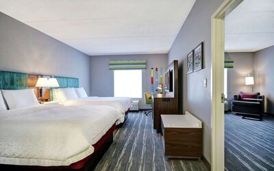 Queen beds at Hampton Inn And Suites Guelph.