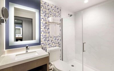 Day use room at DoubleTree By Hilton Long Island City, NY.