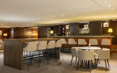 Hotel bar at Sheraton Paris Charles De Gaulle Airport Hotel.