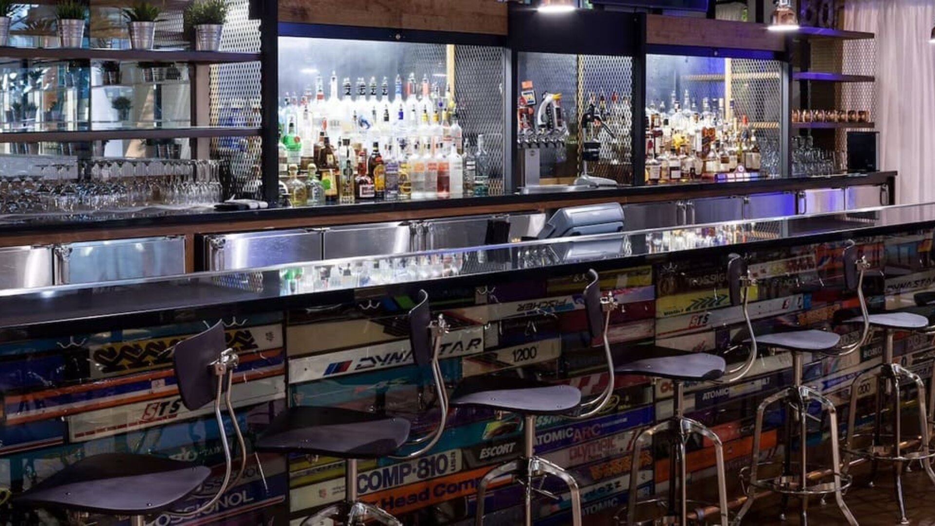 Hotel bar at Hilton Garden Inn Denver Downtown.