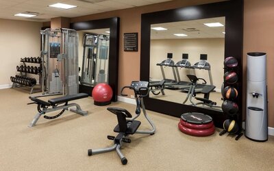 Fitness center at Hilton Garden Inn Denver Downtown.