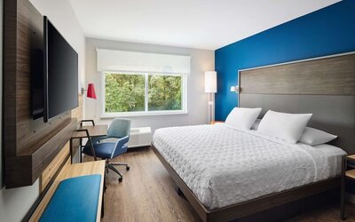 Day use room at Tru By Hilton Atlanta Northlake Parkway.