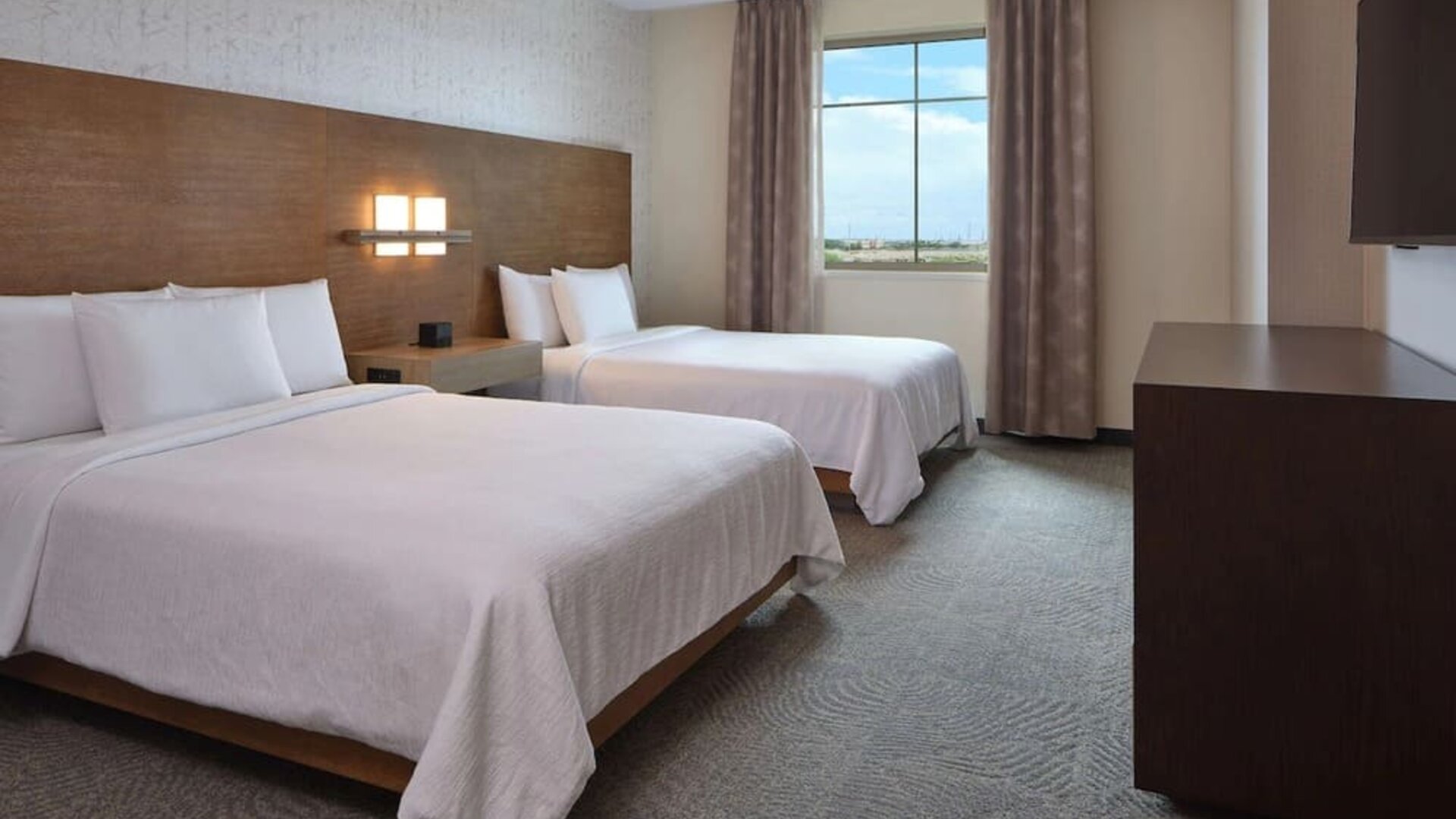 Day use room at Embassy Suites By Hilton Oahu Kapolei.