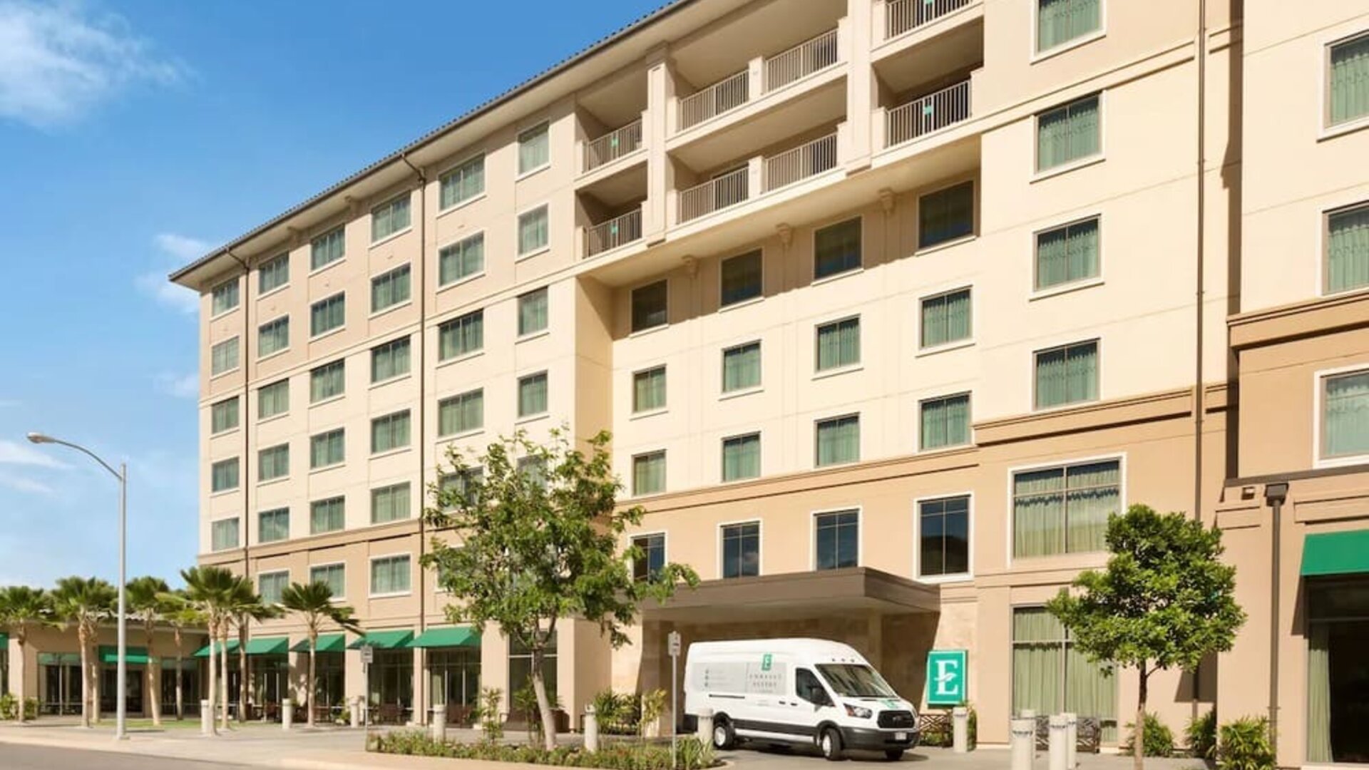Hotel exterior at Embassy Suites By Hilton Oahu Kapolei.