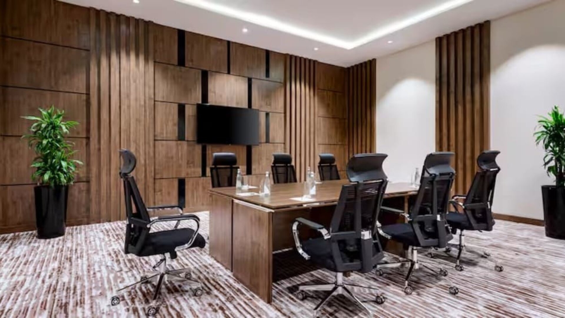 Meeting room at Hilton Garden Inn Rome Colosseum.