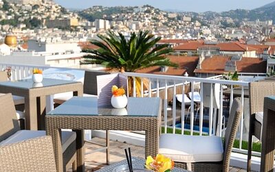 Rooftop bar and dining available at Splendid Hotel & Spa Nice.