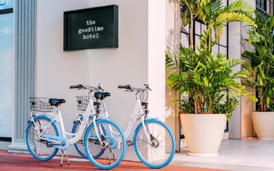 Bycicle rental available at The Goodtime Hotel.