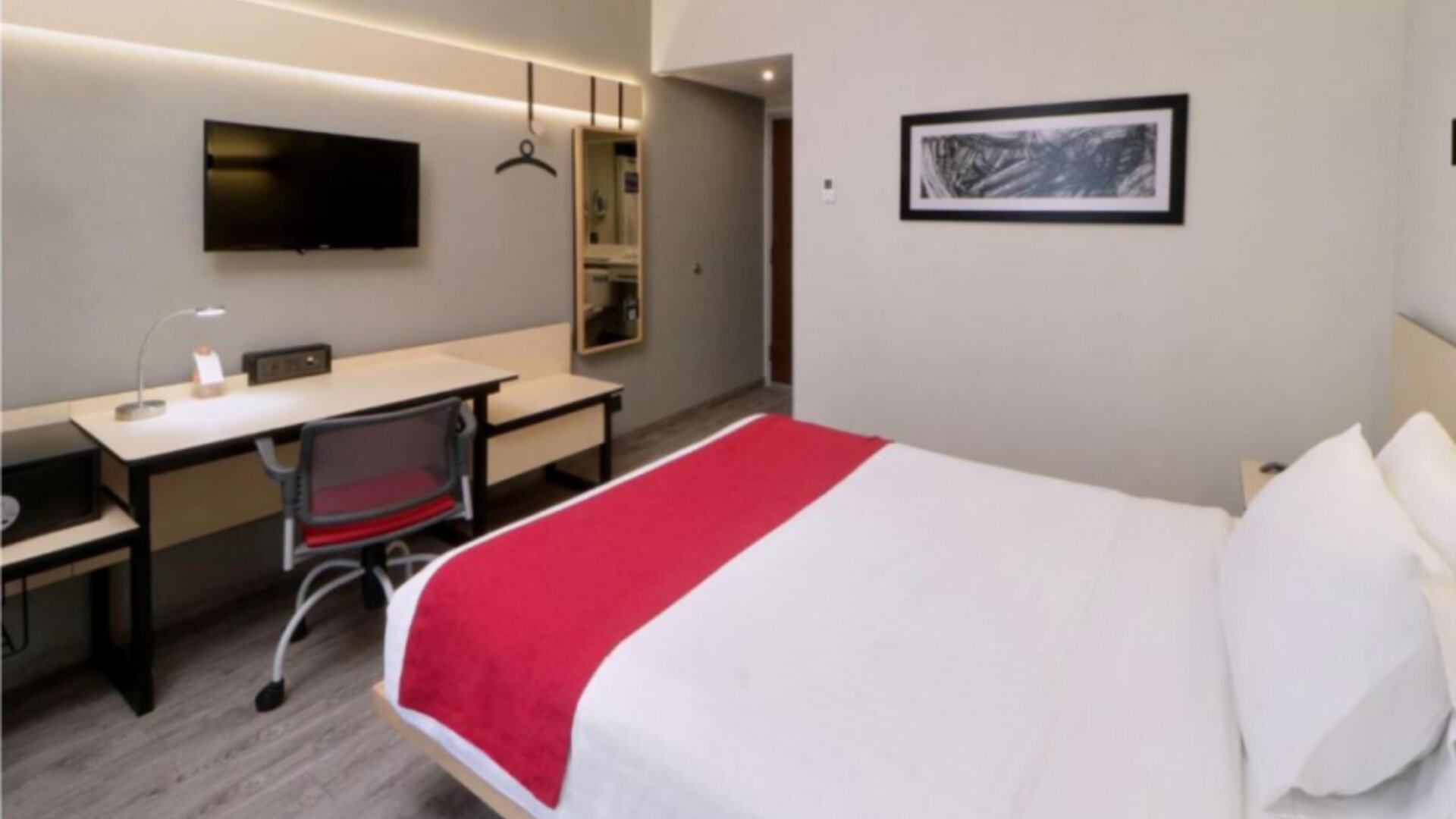 City Express Plus by Marriott Monterrey Galerías