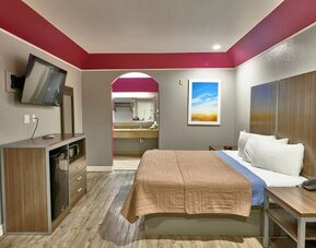 Day use room at Hotel Bliss Kemah Boardwalk.