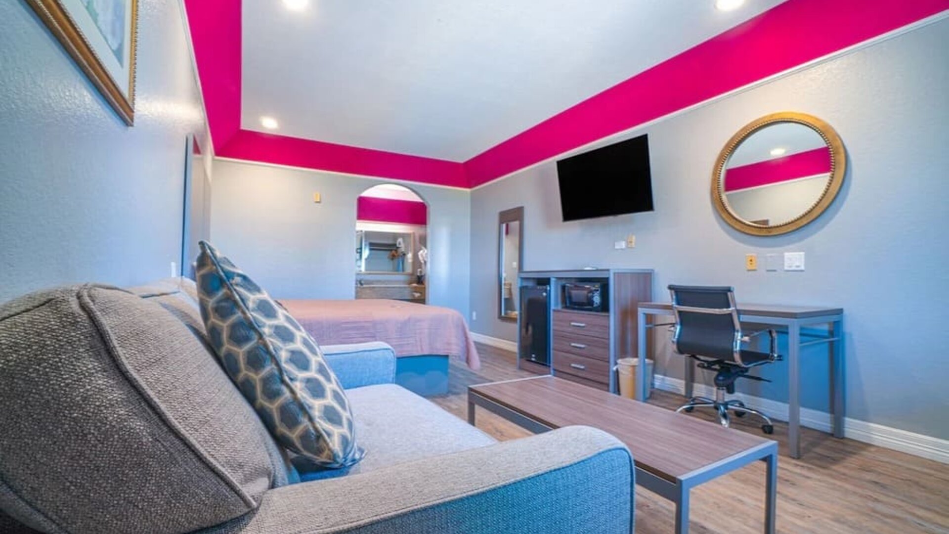 Day use room at Hotel Bliss Kemah Boardwalk.