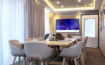 Meeting room at Hilton Garden Inn Massy.