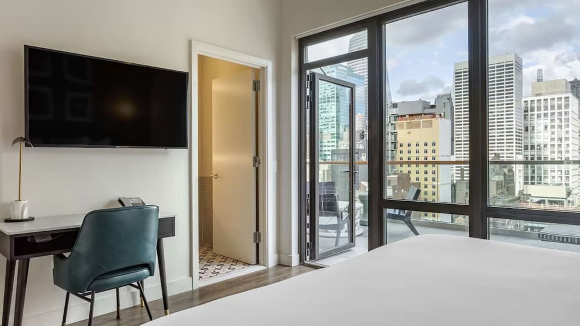 Day use room at The Draper New York.