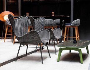 Lobby seating at The Draper New York.