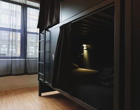 Dorm beds at Nap York Central Park.