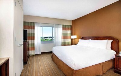 Day use room at Embassy Suites By Hilton Parsippany.