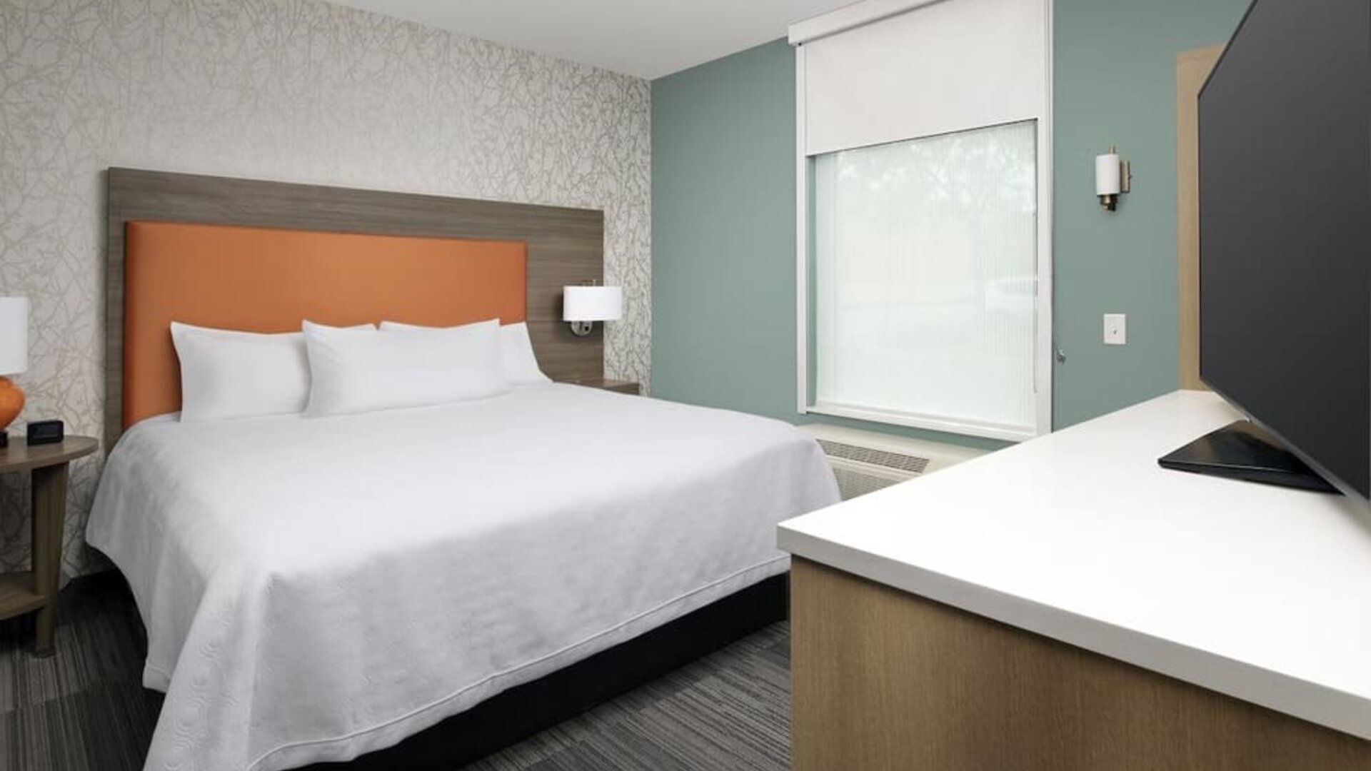 Day use room at Home2 Suites By Hilton Miami Doral West Airport.