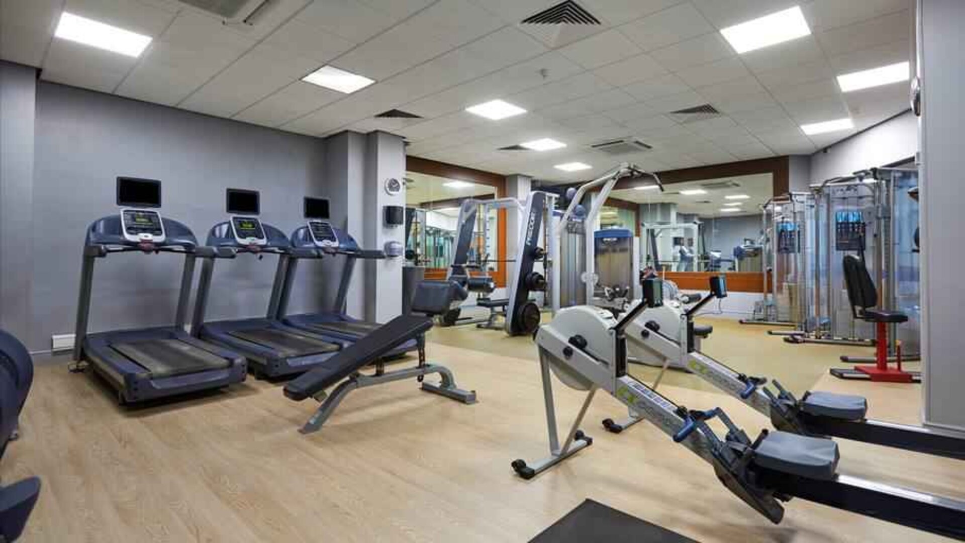 Gym at DoubleTree By Hilton Coventry.