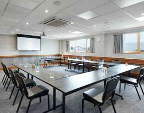 Meeting room at DoubleTree By Hilton Coventry.