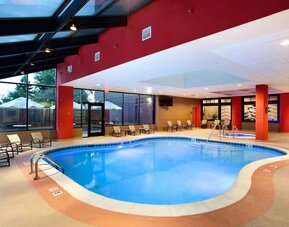Indoor pool at Hilton Chicago/Oak Brook Suites.