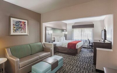 Day use room at Comfort Suites Lewisville.