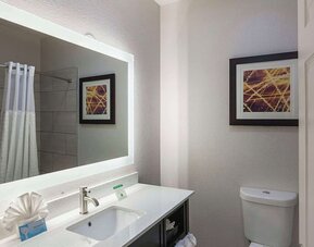 Day use room at Comfort Suites Lewisville.