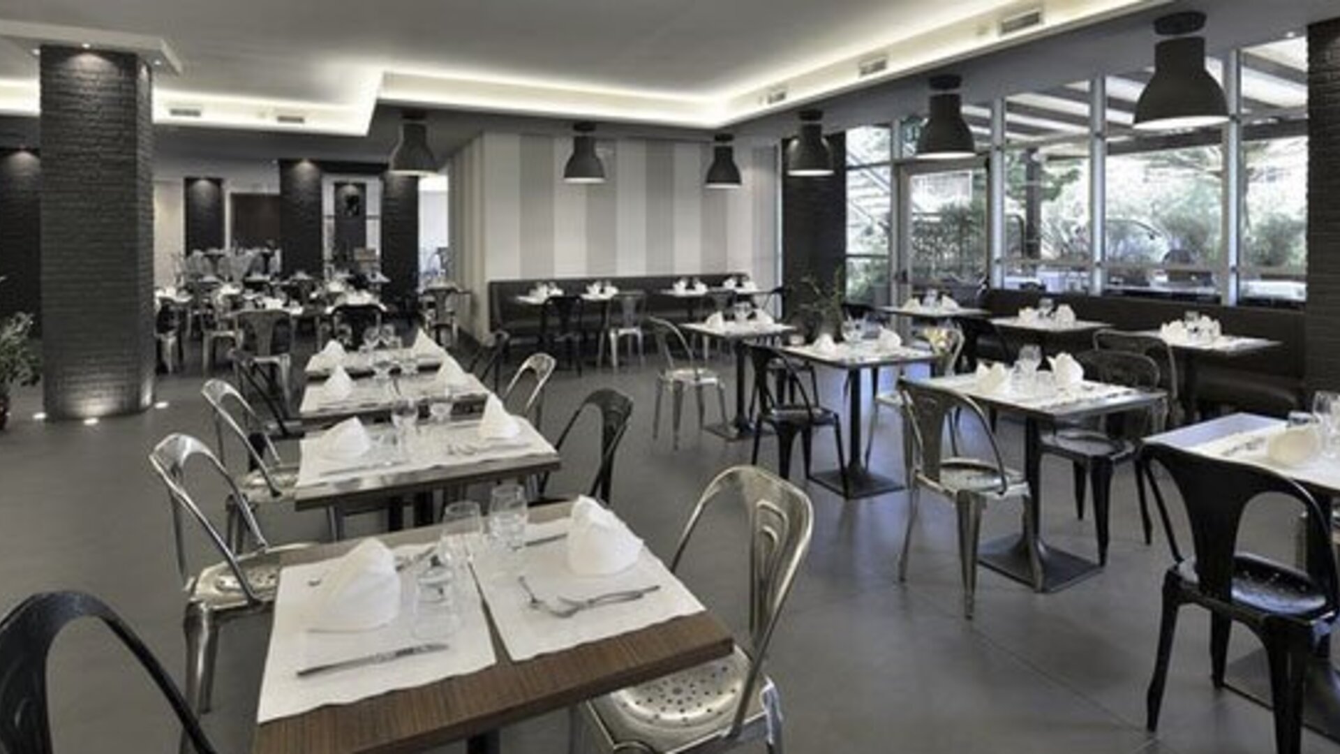 La Meridiana Urban Hotel