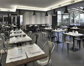 La Meridiana Urban Hotel