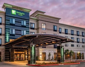 Hotel exterior at Holiday Inn Hotel & Suites Silicon Valley - Milpitas.
