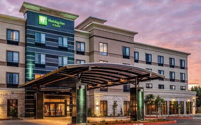Hotel exterior at Holiday Inn Hotel & Suites Silicon Valley - Milpitas.