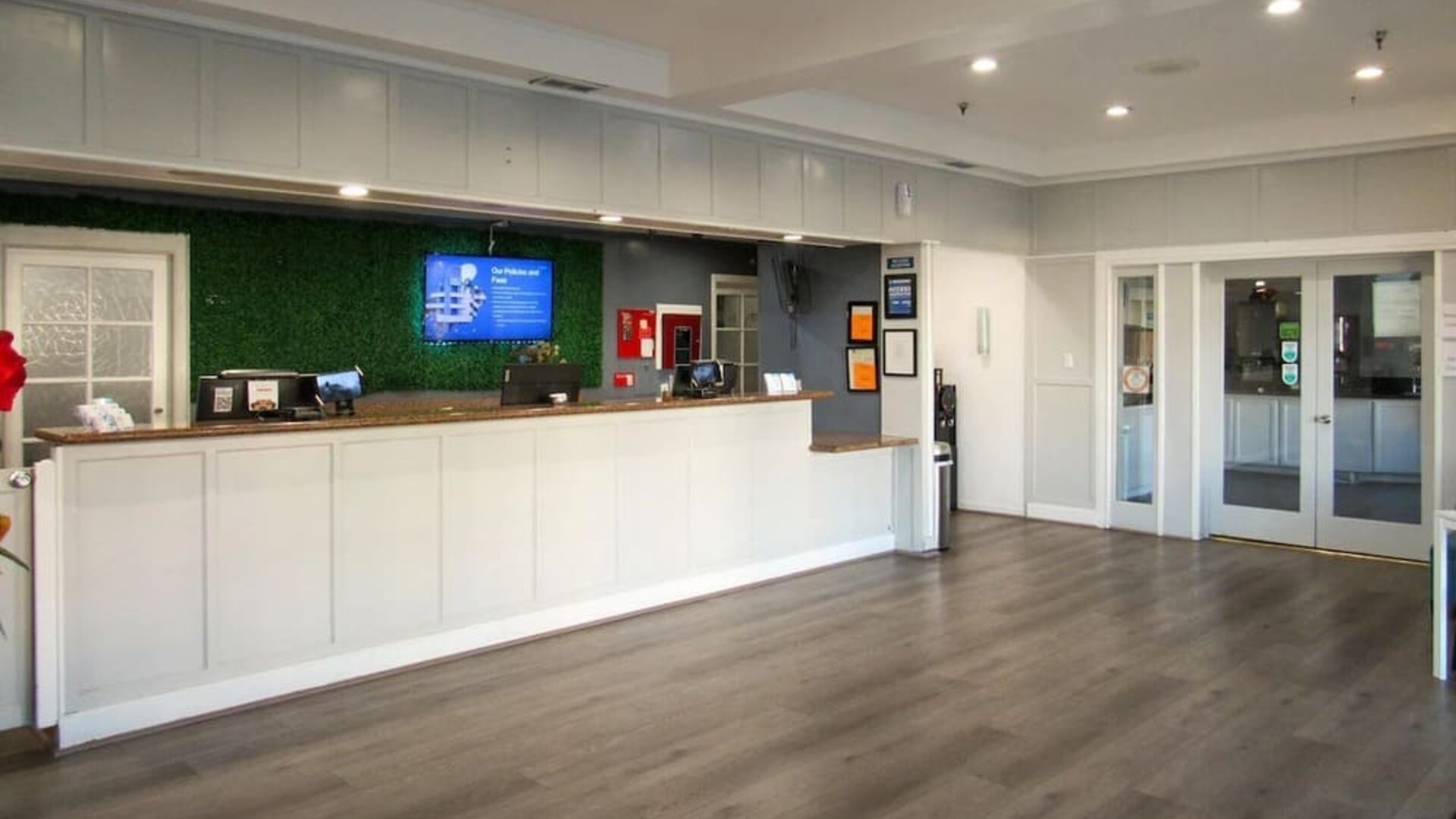 Reception desk at Capri Suites Anaheim.