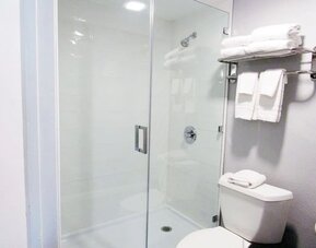 Day use room at Capri Suites Anaheim.