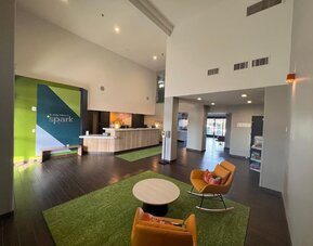 Lobby seating at Spark By Hilton Glendale Phoenix North.