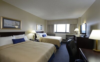Day use room with TV at Maritime Conference Center.