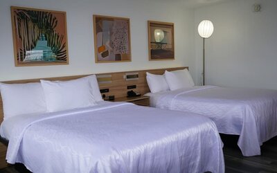 Day use room at Waterfront Inn PHL Airport.