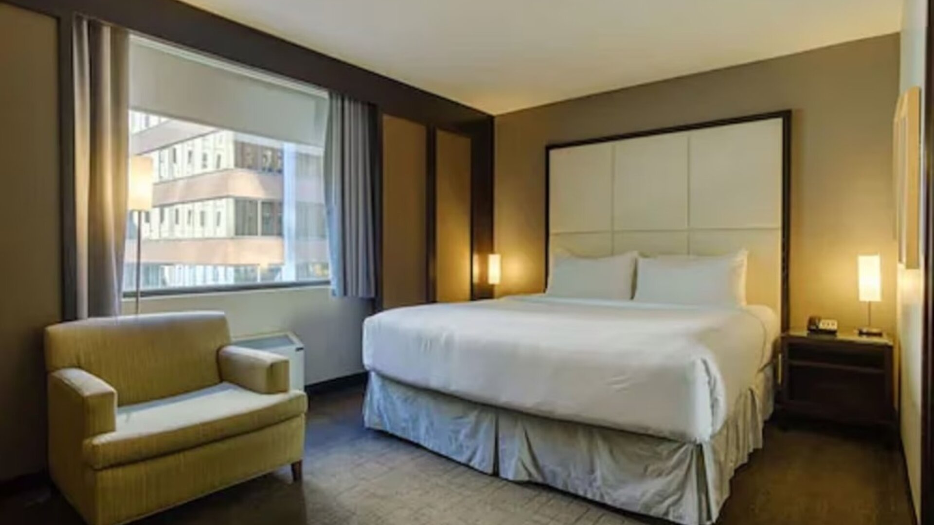 Day use room with natural light at Arc The Hotel Ottawa.