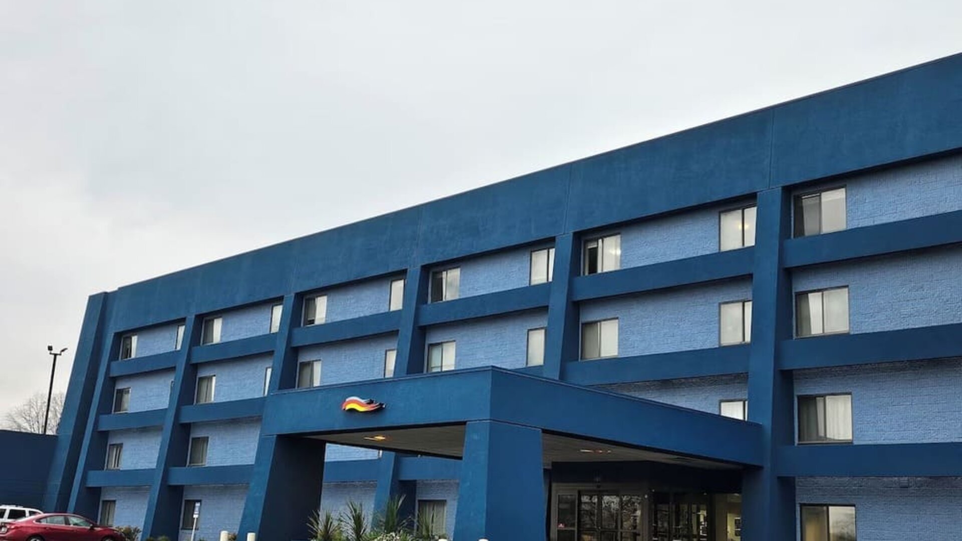 Parking available at Baymont By Wyndham Davenport.