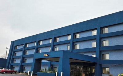 Parking available at Baymont By Wyndham Davenport.