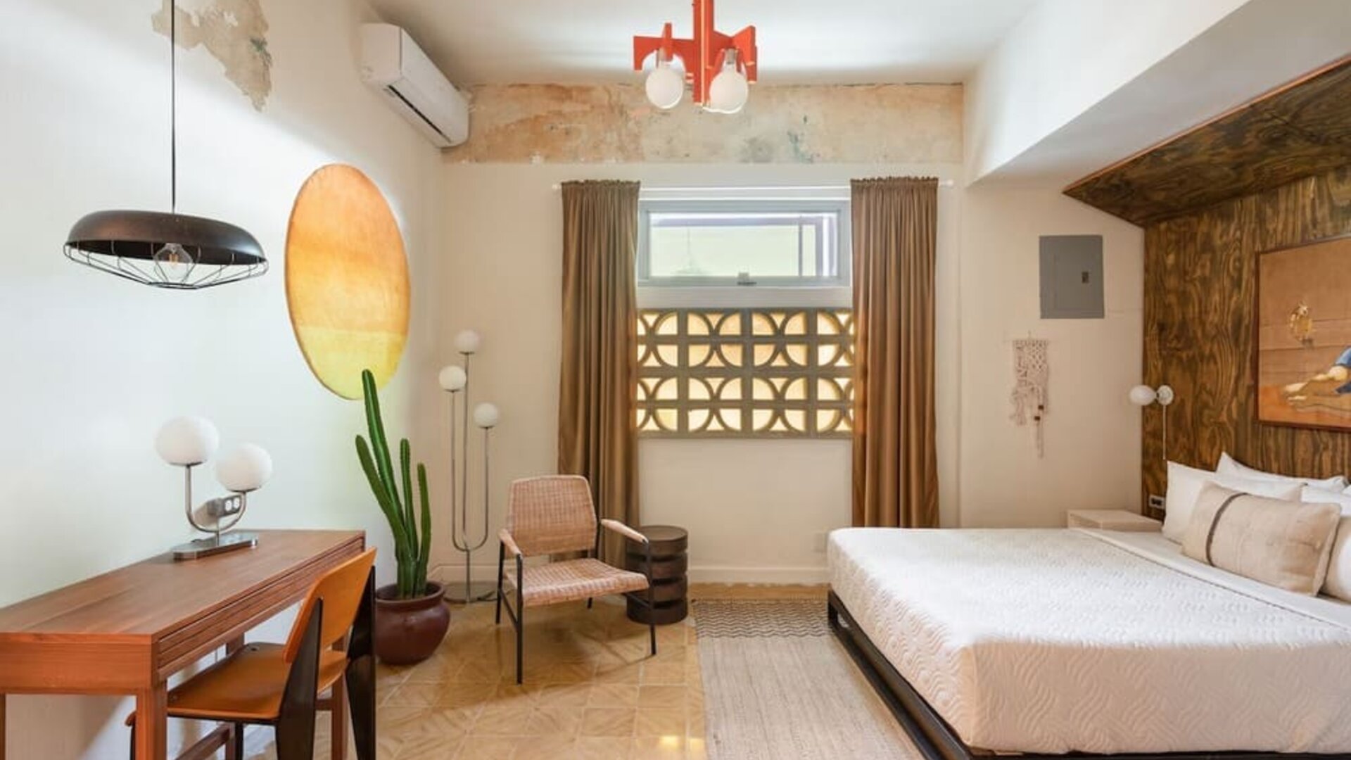 Day use room at DREAMCATCHER By DW.