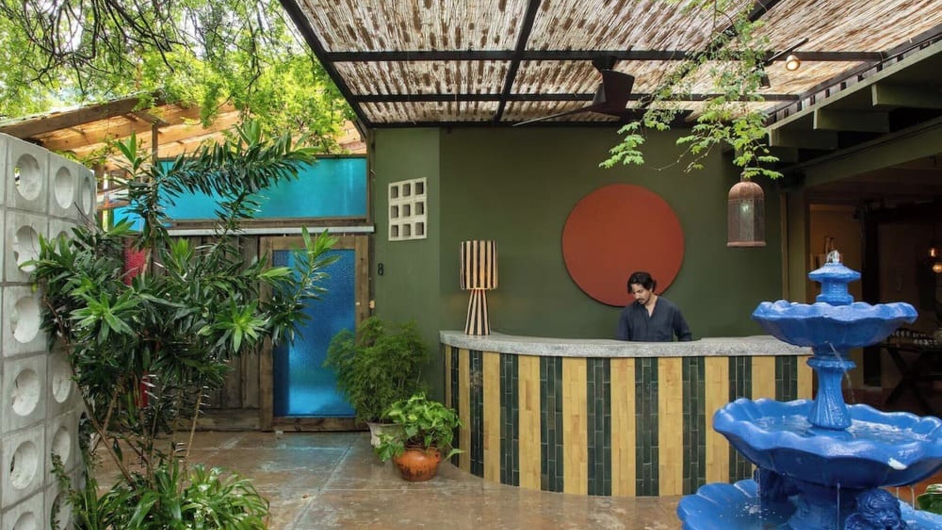 Reception desk at DREAMCATCHER By DW.