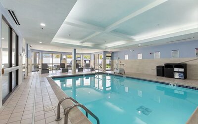 Indoor pool at Best Western Plus Elgin - Chicago.