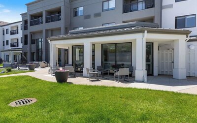 Garden and terrace seating at Best Western Plus Elgin - Chicago.