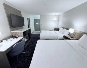 Day use room at Clarion Pointe.