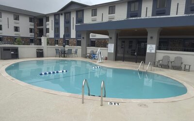 Outdoor pool at Clarion Pointe.