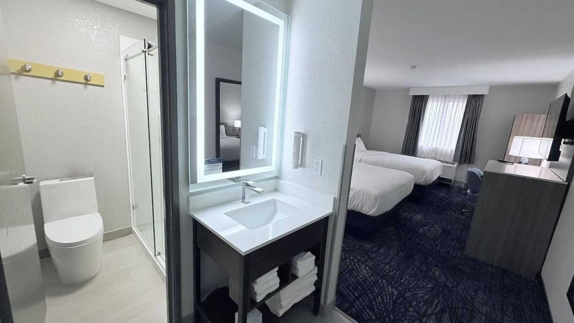 Day use room at Clarion Pointe.